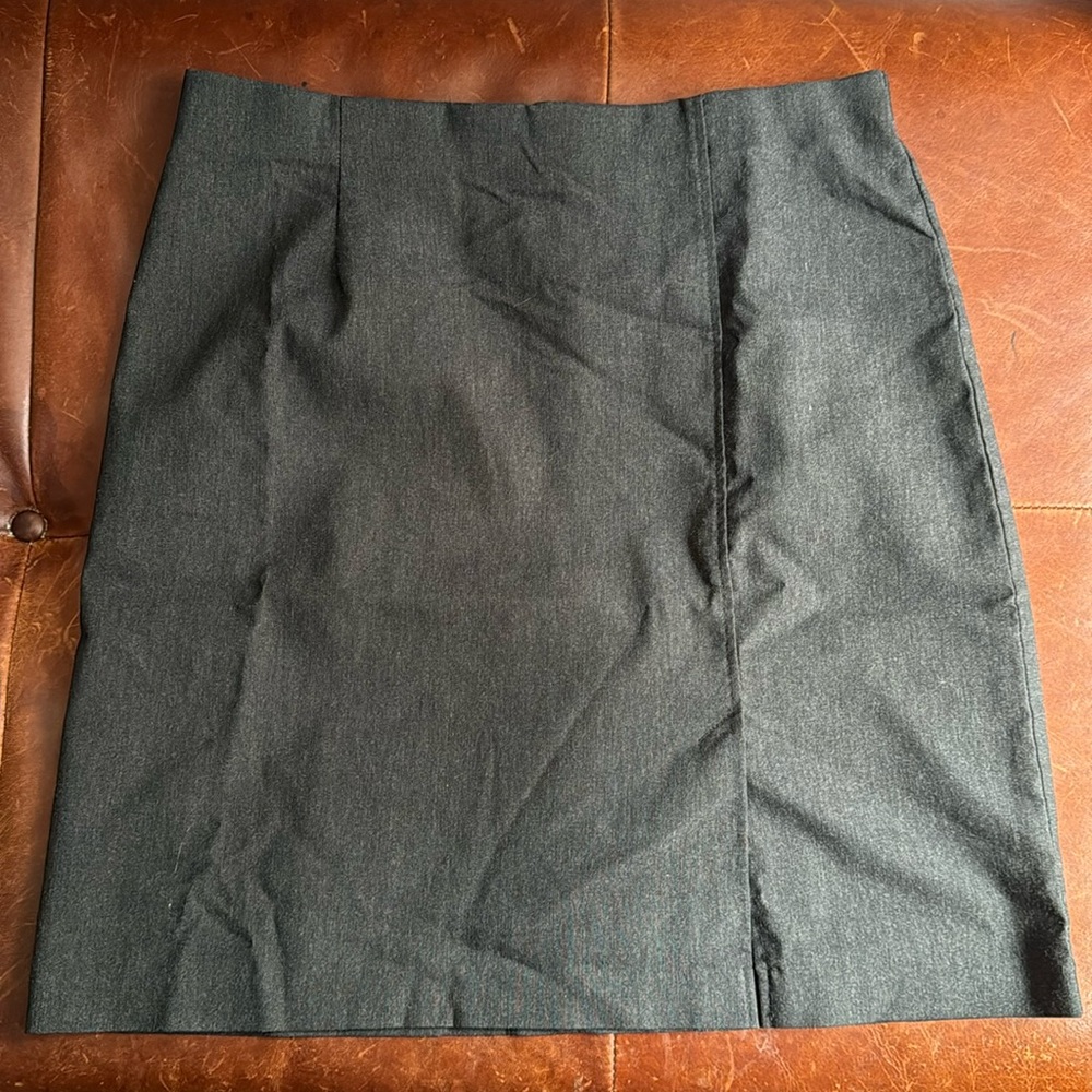 Leslie Fay Pencil Skirt